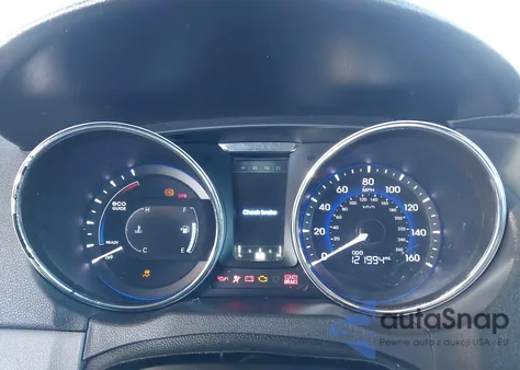 2015 Hyundai Sonata Hybrid z USA, uszkodzony, nr VIN KMHEC4A45FA124883